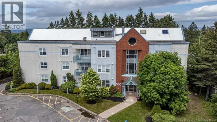 Apartment for sale: 500 Venus Court Unit# 330, Fredericton