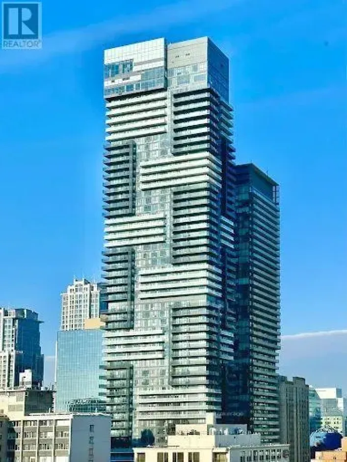 5001 - 7 GRENVILLE STREET, Toronto