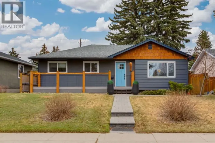 5004 43 Street SW, Calgary
