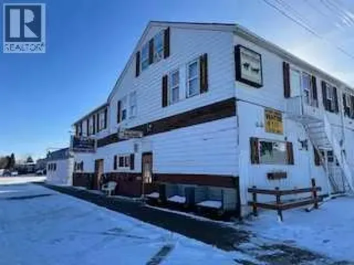 5004 50 Avenue, Forestburg