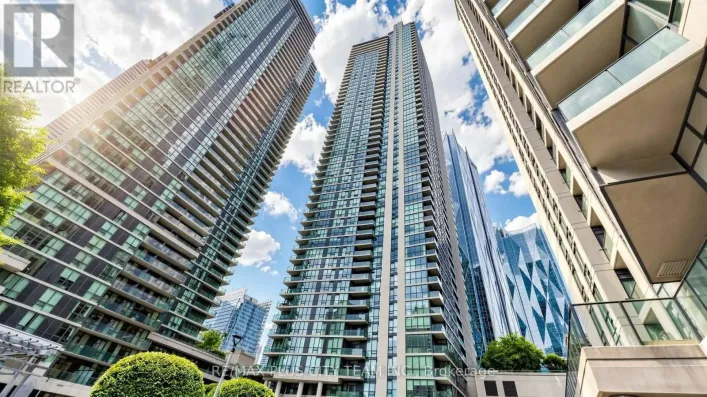 5005 - 16 HARBOUR STREET, Toronto