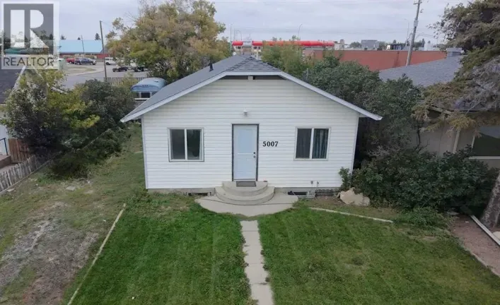 5007 45 Avenue, Taber