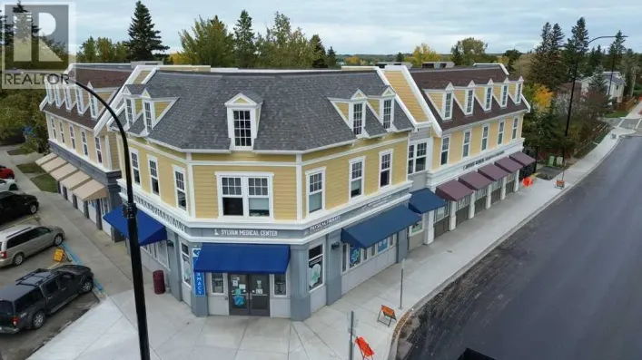 5007 46 Street, Sylvan Lake