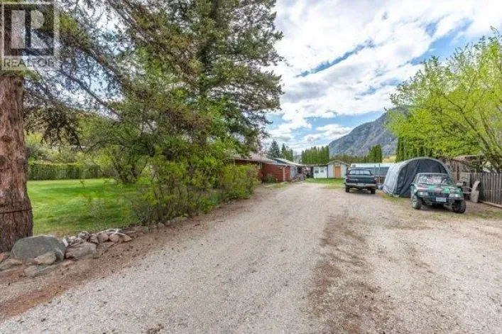 5009 13th Avenue, Okanagan Falls