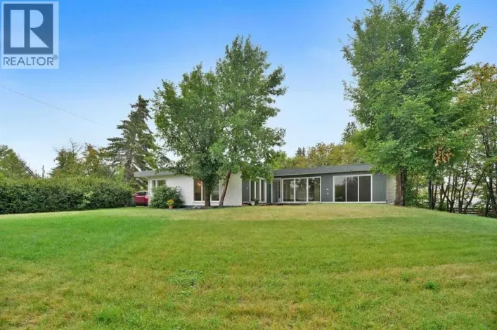 5009 41 Street Close, Innisfail