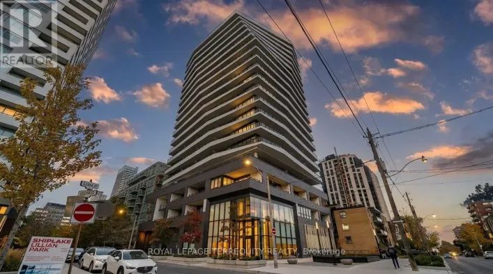 501 - 11 LILLIAN STREET, Toronto
