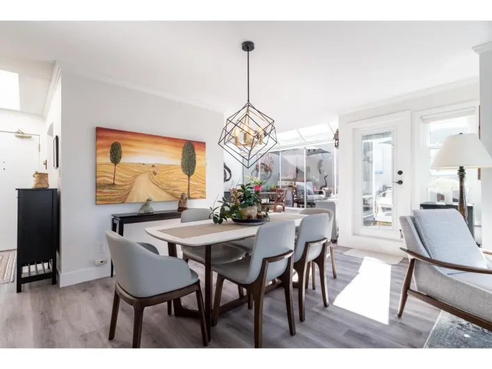 501 1225 MERKLIN STREET, White Rock