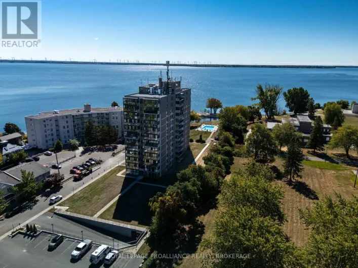 501 - 2 MOWAT AVENUE, Kingston