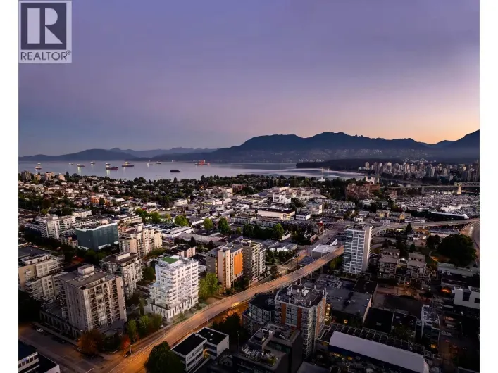 501 2323 FIR STREET, Vancouver