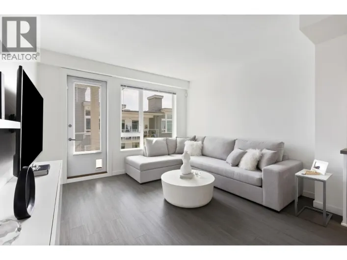 501 277 W 1ST STREET, North Vancouver