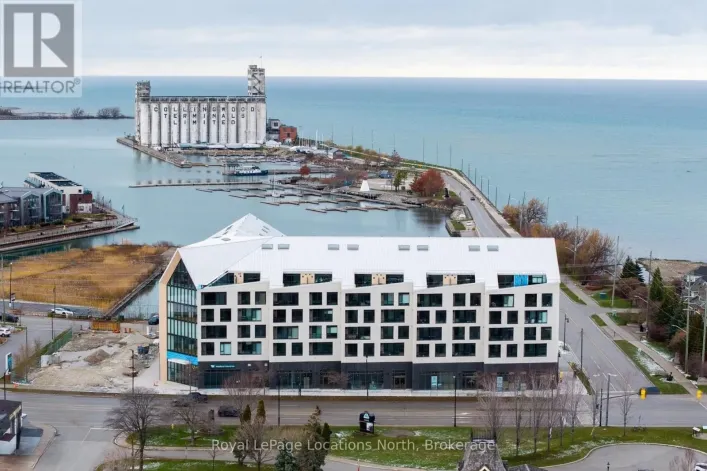 501 - 31 HURON STREET, Collingwood