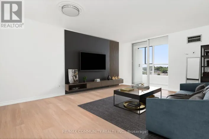 501 - 330 MCCOWAN ROAD, Toronto