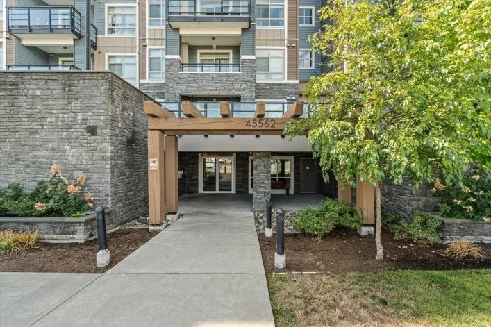 501 45562 AIRPORT ROAD|Chilliwack Proper South, Chilliwack