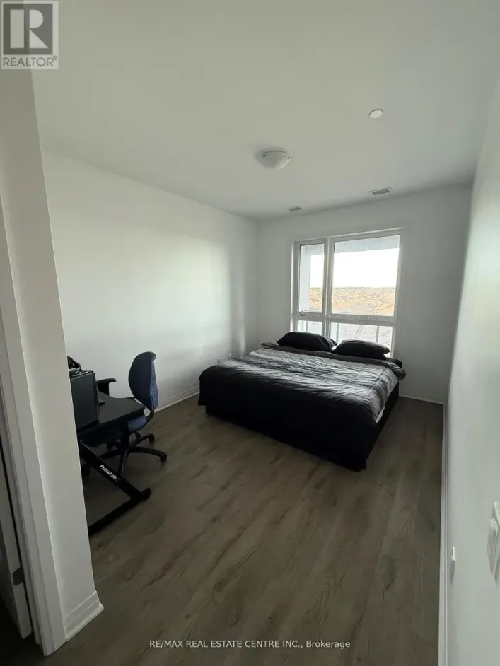 501 - 470 GORDON KRANTZ AVENUE, Milton