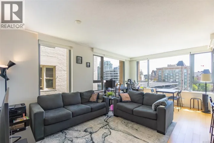 501 608 Broughton St, Victoria