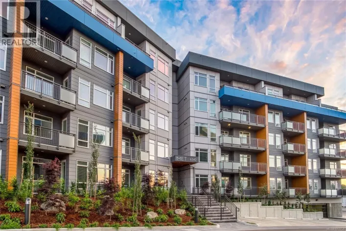 501 6540 Metral Dr, Nanaimo