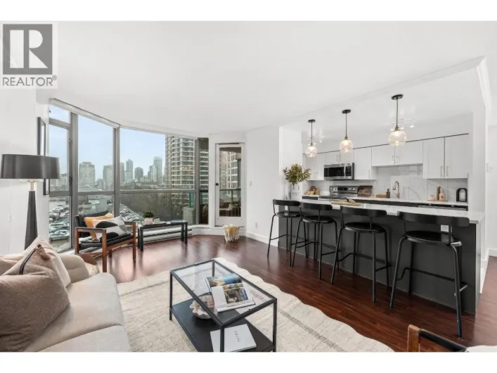 501 888 HAMILTON STREET, Vancouver