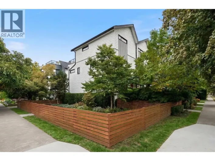 501 E 44TH AVENUE, Vancouver