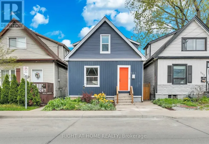 501 FERGUSON AVENUE N, Hamilton