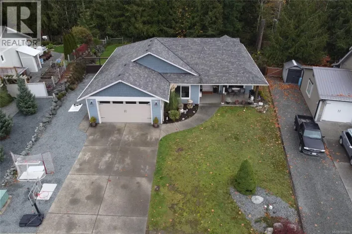 501 Mountain View Dr, Lake Cowichan