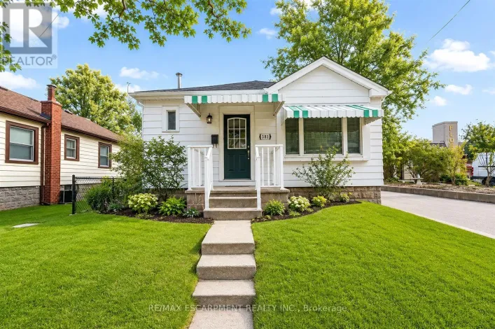 501 UPPER WELLINGTON STREET, Hamilton