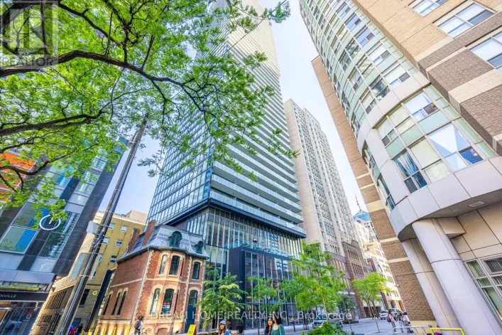 5010 - 15 GRENVILLE STREET, Toronto