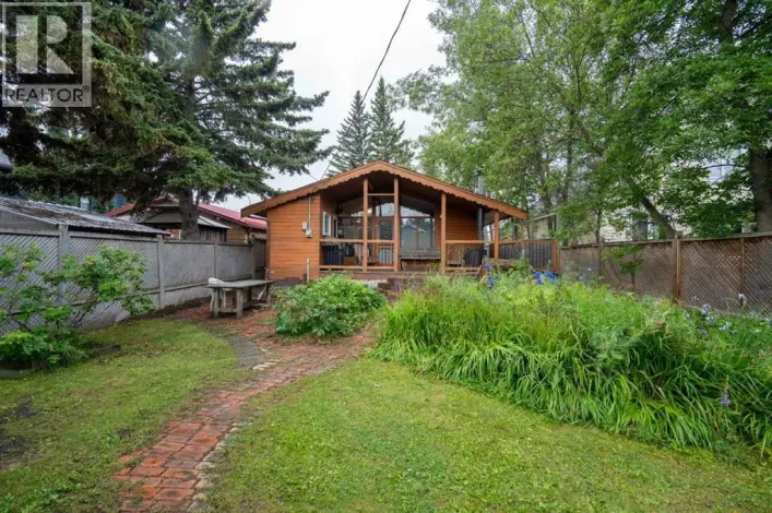 5011 38 Street, Sylvan Lake