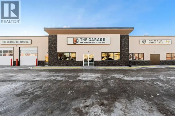 5015 50 Avenue, Whitecourt