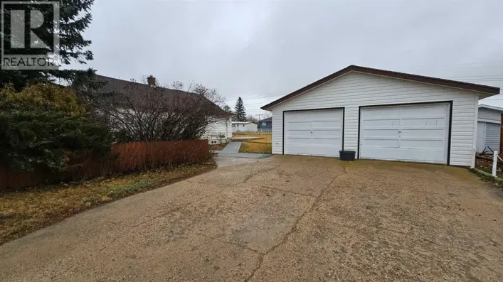 5017 49 Street, Consort