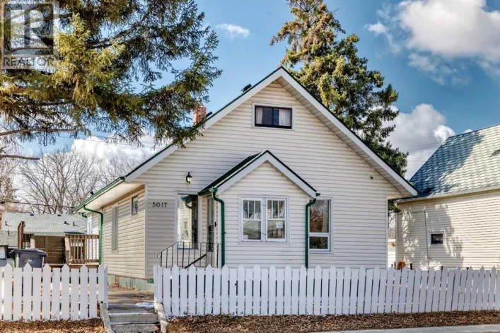 5017 54 Ave, Ponoka