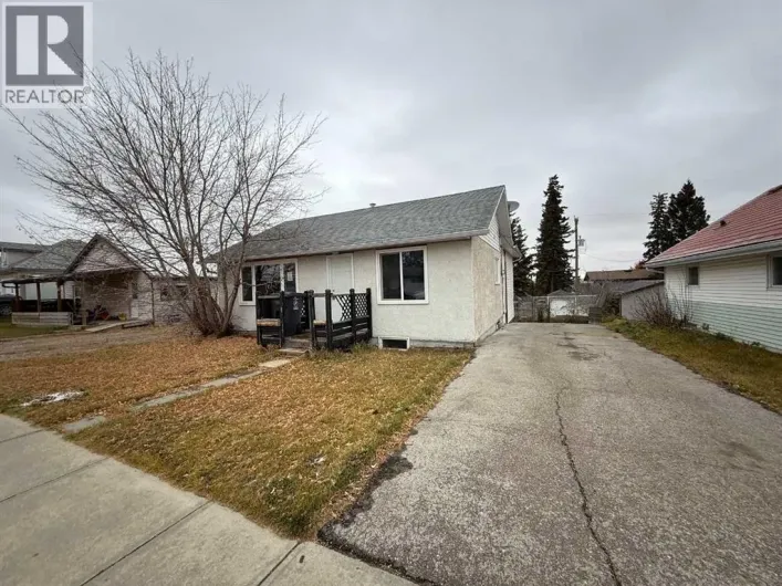 5018 50 Avenue, Kitscoty