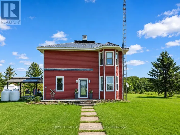 5019 COUNTY ROAD 34 N, South Glengarry