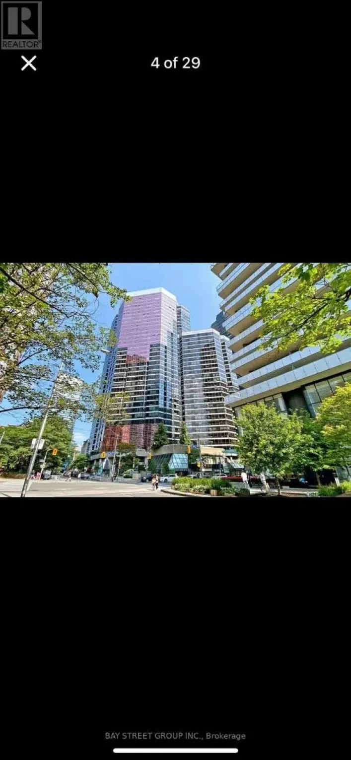 502 - 1001 BAY STREET, Toronto