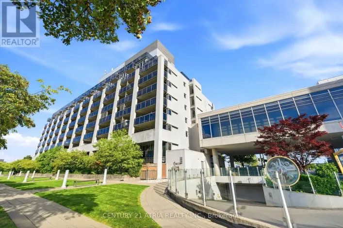 502 - 1040 THE QUEENSWAY AVENUE N, Toronto