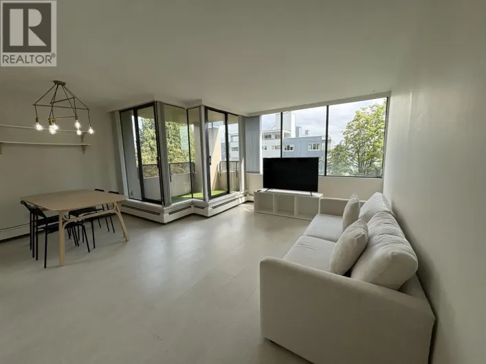 502 1737 DUCHESS AVENUE, West Vancouver