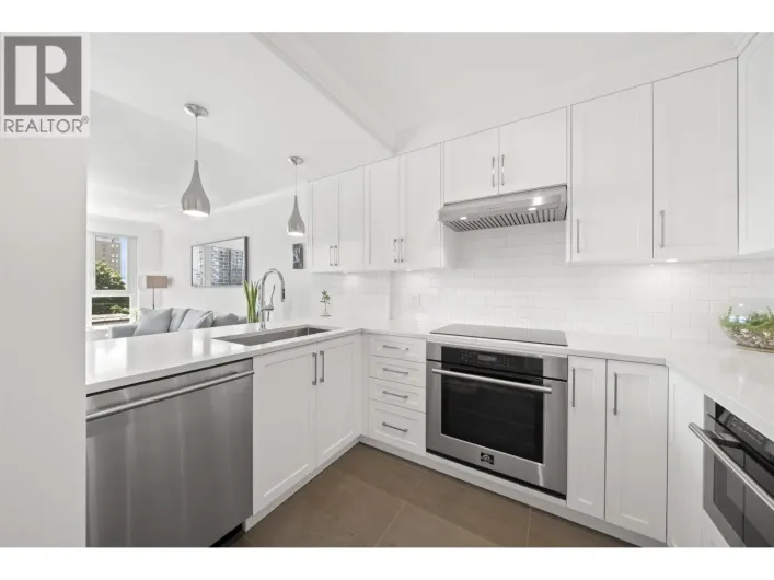502 1838 NELSON STREET, Vancouver