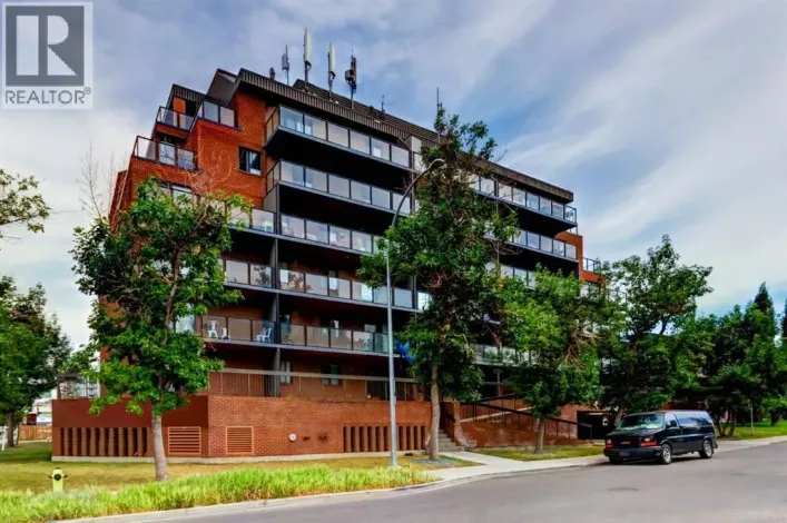 502, 1900 25A Street SW, Calgary