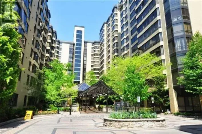 502 - 280 SIMCOE STREET, Toronto