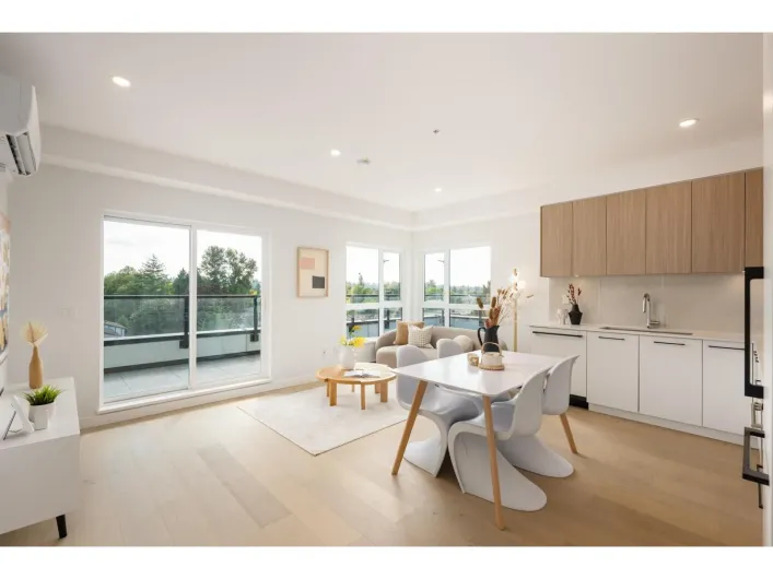 502 5398 207 STREET, Langley