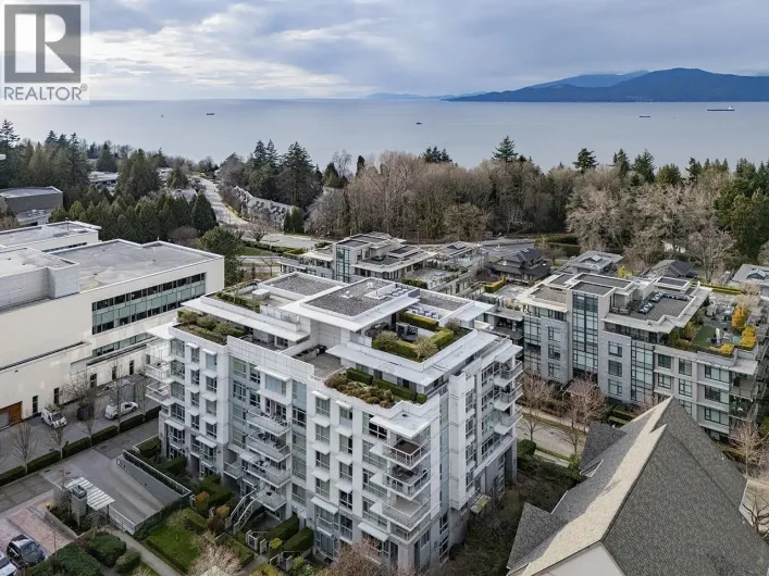 502 6080 IONA DRIVE, Vancouver