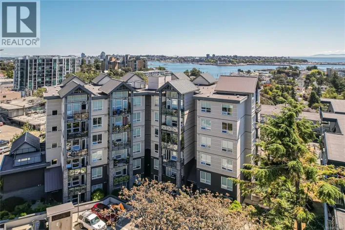 502 924 Esquimalt Rd, Esquimalt