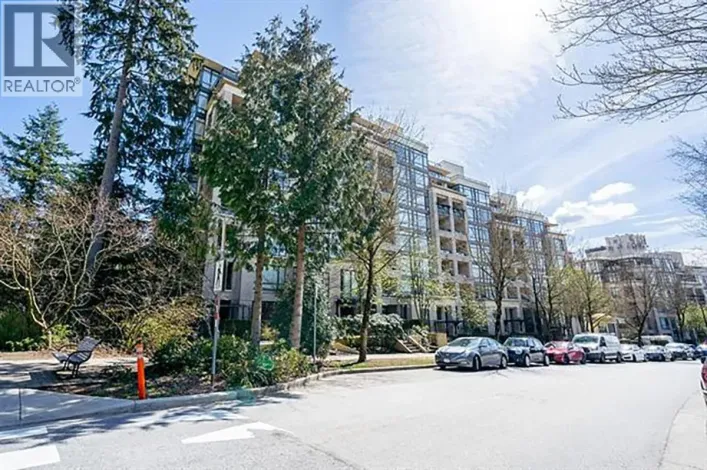 502 9300 UNIVERSITY CRESCENT, Burnaby