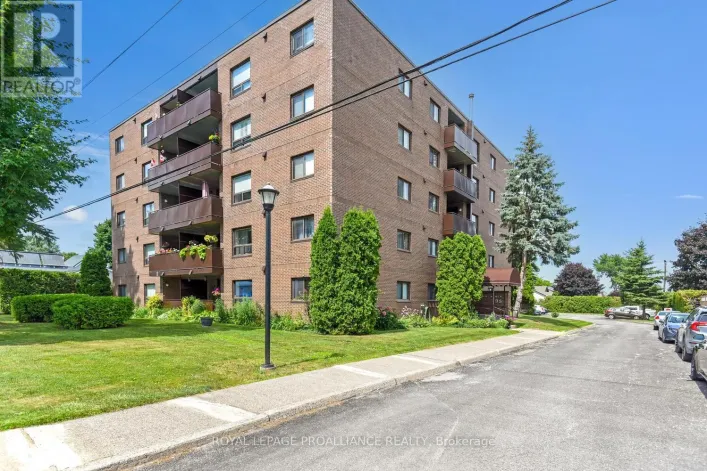 502 - 95 WINDSOR DRIVE, Brockville