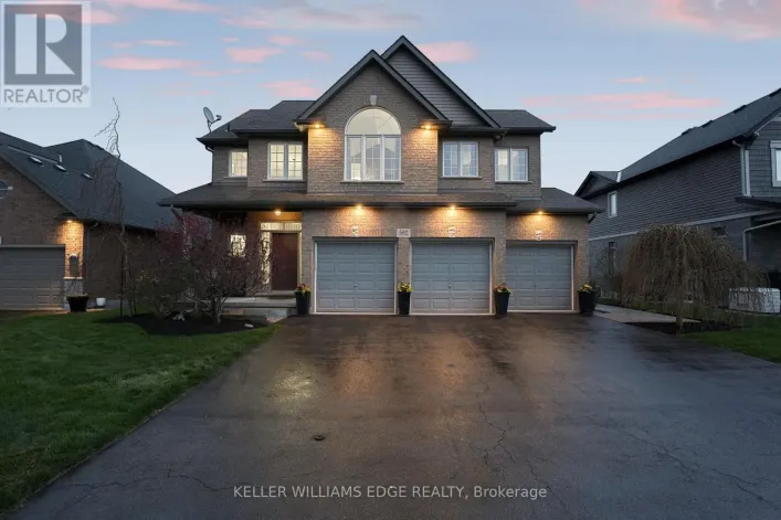 502 CARRIE AVENUE, Fort Erie