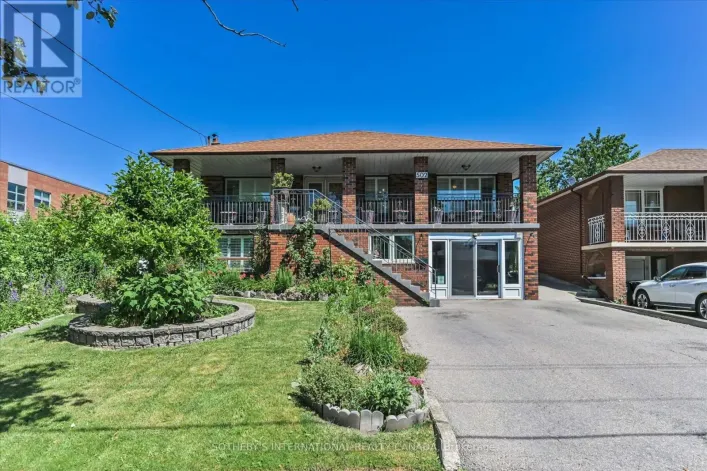 502 QUEENS DRIVE, Toronto