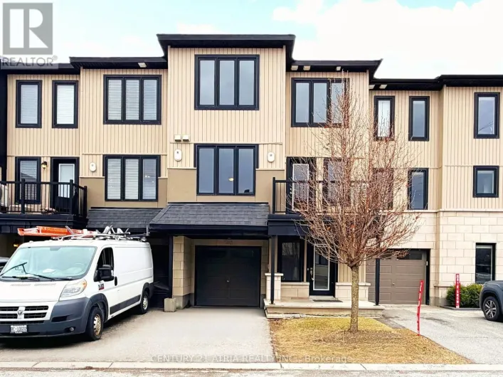 502 RADIANT PRIVATE, Ottawa