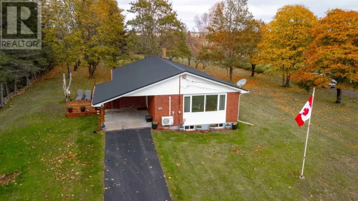 502 RTE 2, Souris West