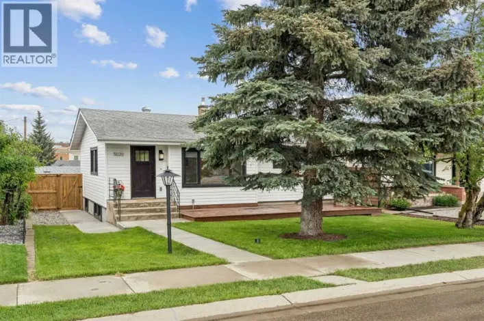 5020 47A Avenue, Sylvan Lake
