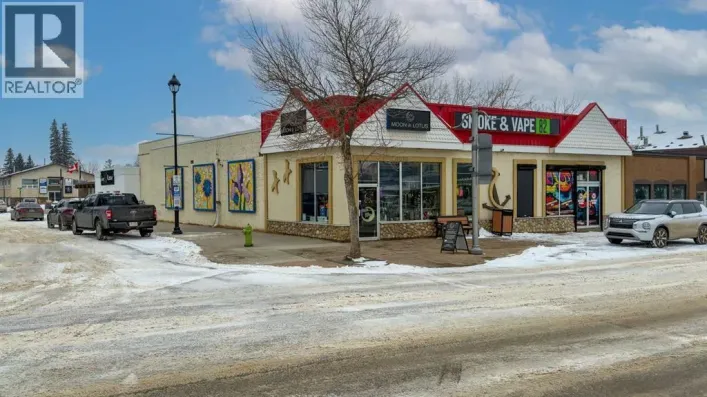 5020 50 Street, Sylvan Lake