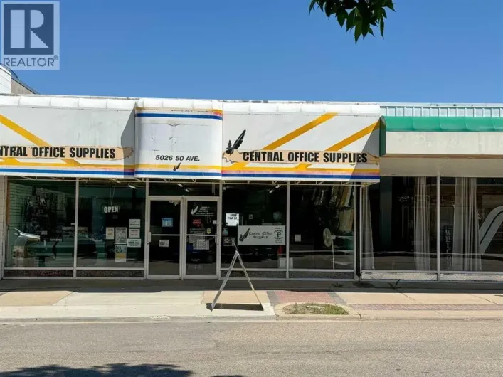 5026 50 Avenue, Ponoka